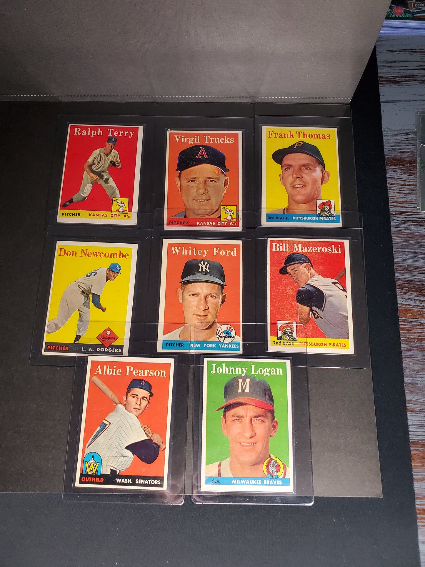 Lot of (8) 1958 Topps Vintage Baseball Cards Includes Stars!! Ford, Maz VG/EX+