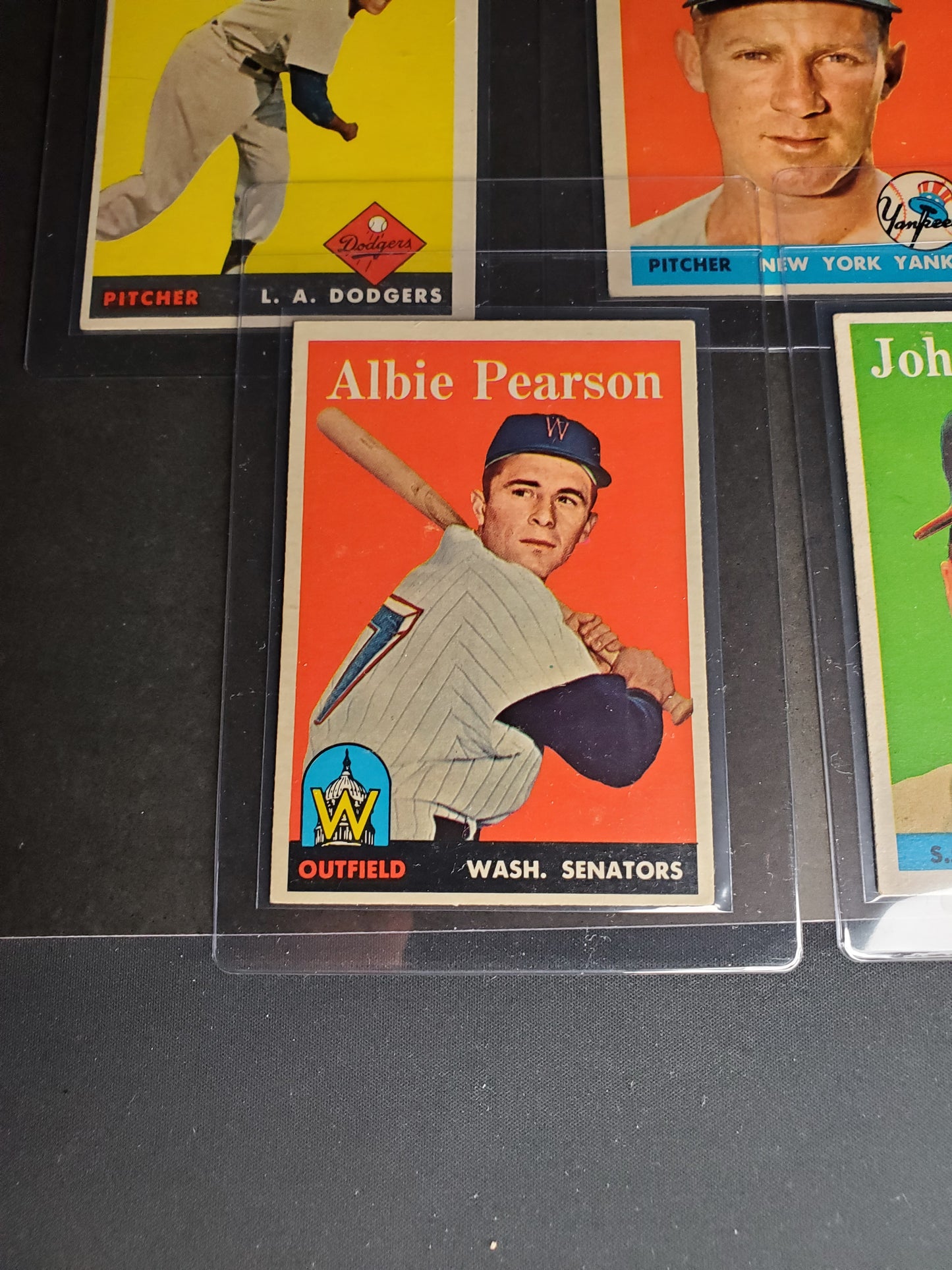 Lot of (8) 1958 Topps Vintage Baseball Cards Includes Stars!! Ford, Maz VG/EX+