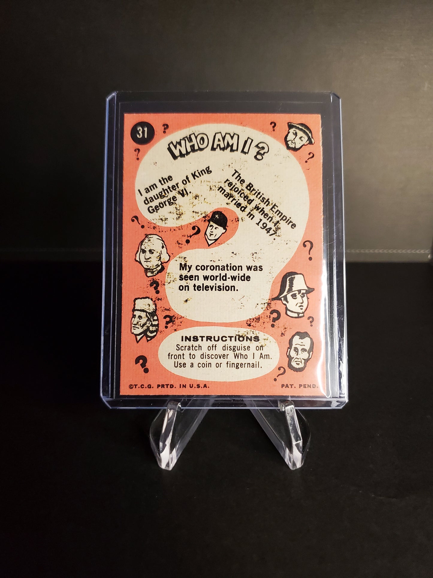 QUEEN ELIZABETH II 1967 Topps WHO AM I? #31 UNSCRATCHED
