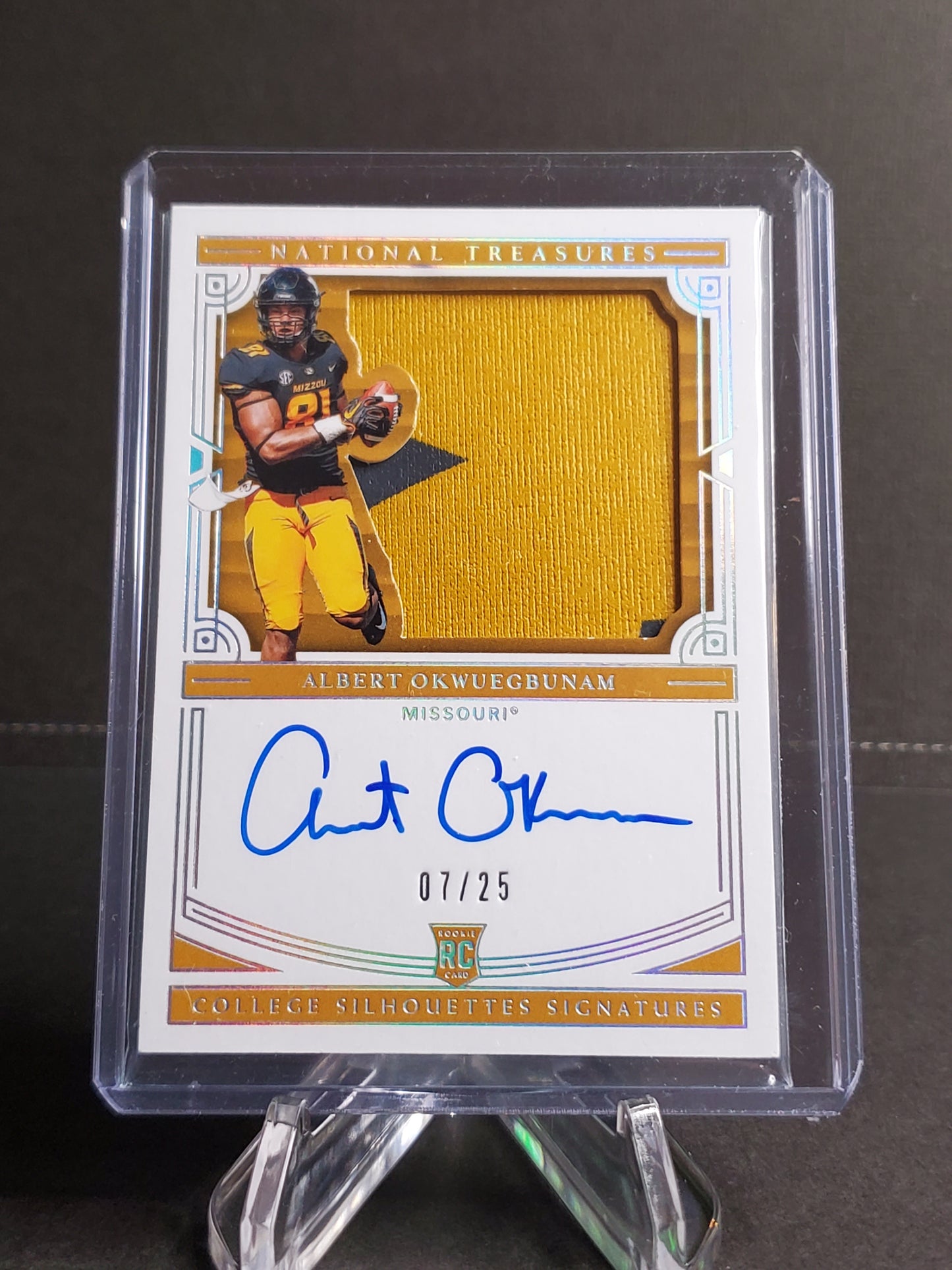 Albert Okwuegbunam 2020 National Treasures Collegiate Patch RC AUTO #128 /25