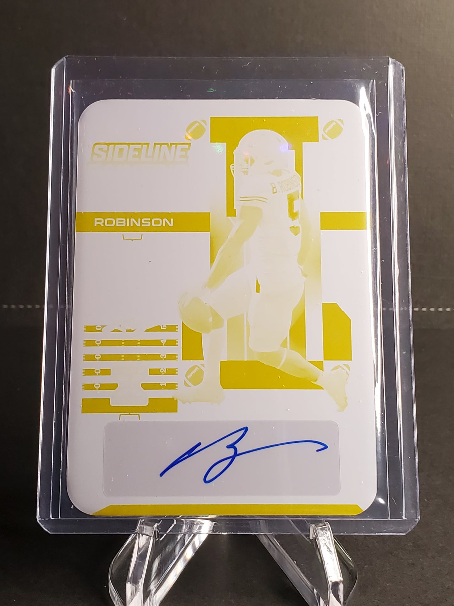 Bijan Robinson 2023 Leaf Vivid Football Yellow Printing Plate XRC AUTO 1/1 - #SP-BR1