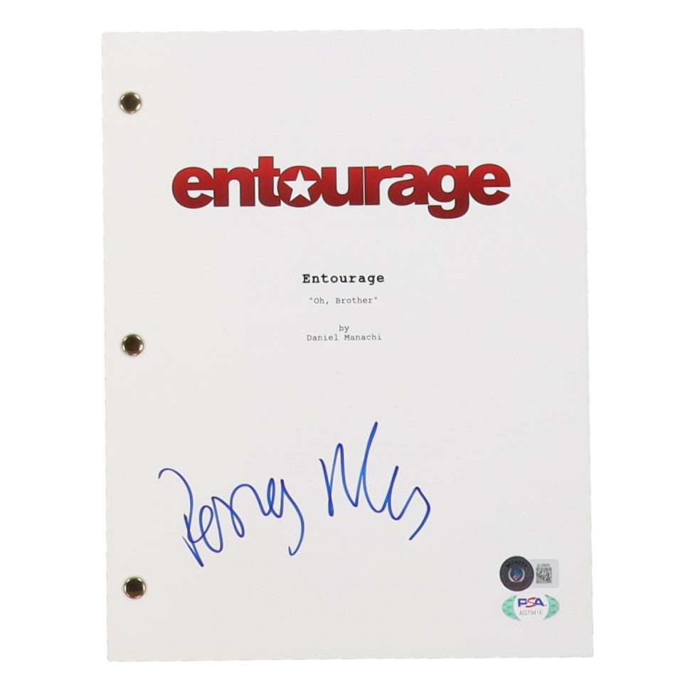 Perrey Reeves Signed "Entourage" Replica Movie Script (Beckett)