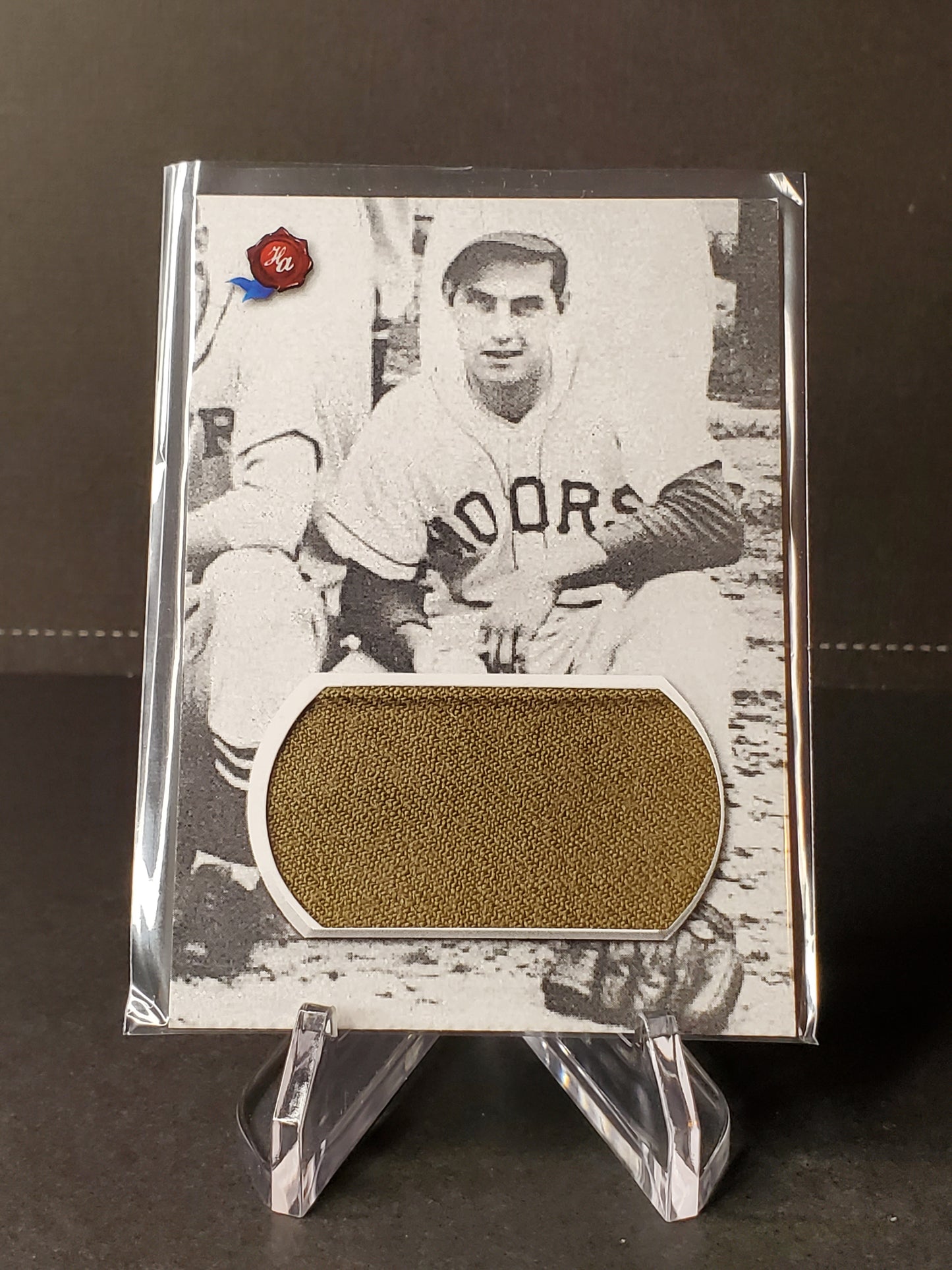 Hoyt Wilhelm 2021 Historic Autographs1945 Uniform Relic #U-HW