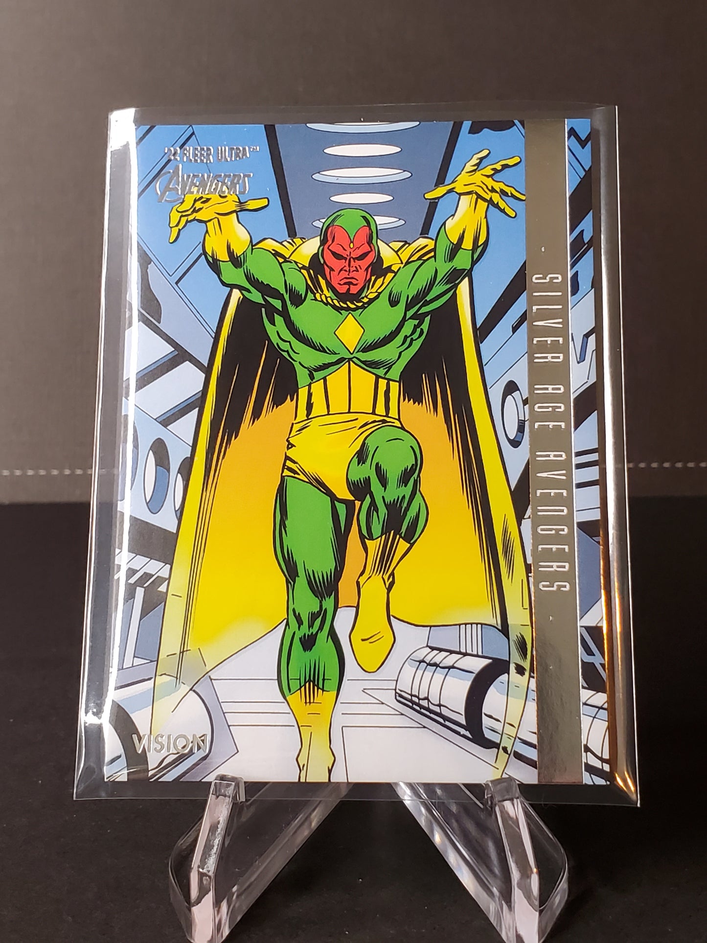 Vision 2022 Fleer Ultra Avengers Silver Age Avengers #114