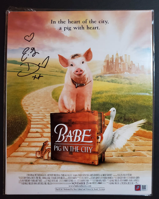 E.G. Daily Signed "Babe: Pig in the City" 11x14 Photo Inscribed "XX" with Hand Drawn Hearts (PA)