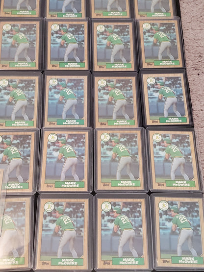 1987 Topps Lot Of (26) Mark McGwire RC #366 MINT-GM MNT