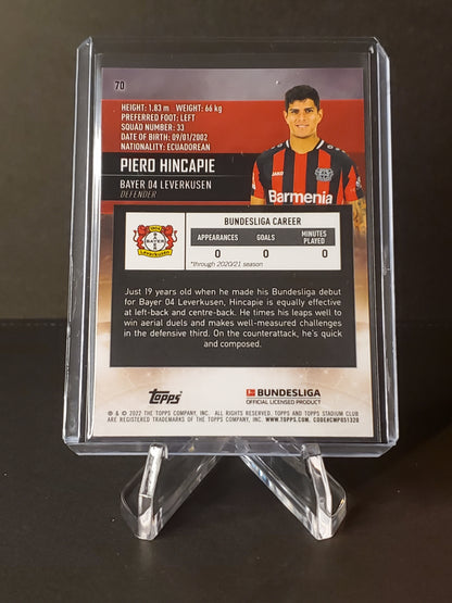 Piero Hincapie 2021-2022 Topps Stadium Club Chrome RC Blue X-Fractor #70