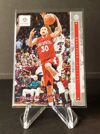 Stephen Curry 2022 Panini Chronicles Luminance #46