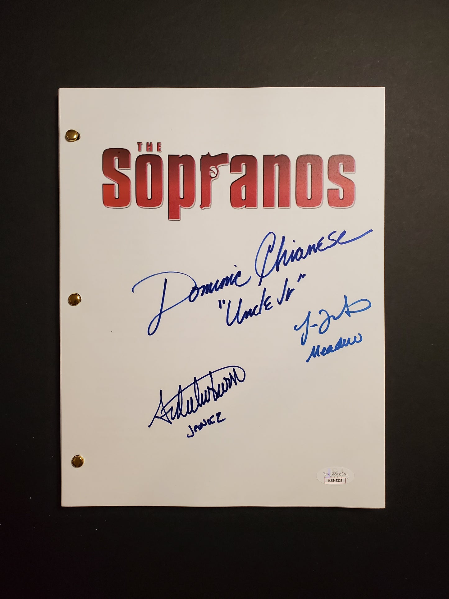 Jamie-Lynn Sigler, Dominic Chianese & Aida Turturro Signed "The Sopranos" Pilot Script (JSA)