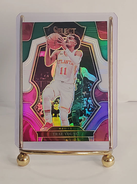 Trae Young 2022-2023 Panini Select Green/White/Purple Prizm #166