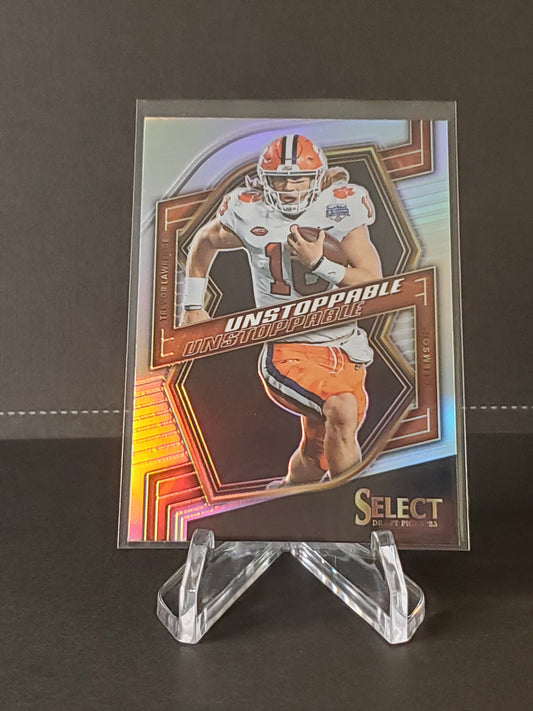 Trevor Lawrence 2023 Panini Select Draft Picks Unstoppable Prizm #UN-18